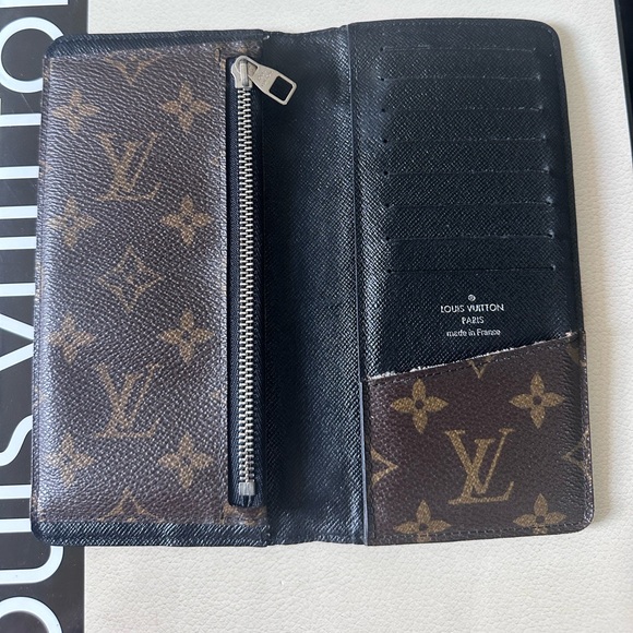 Louis Vuitton Macassar Brazza Continental Bifold Wallet - Picture 5 of 16